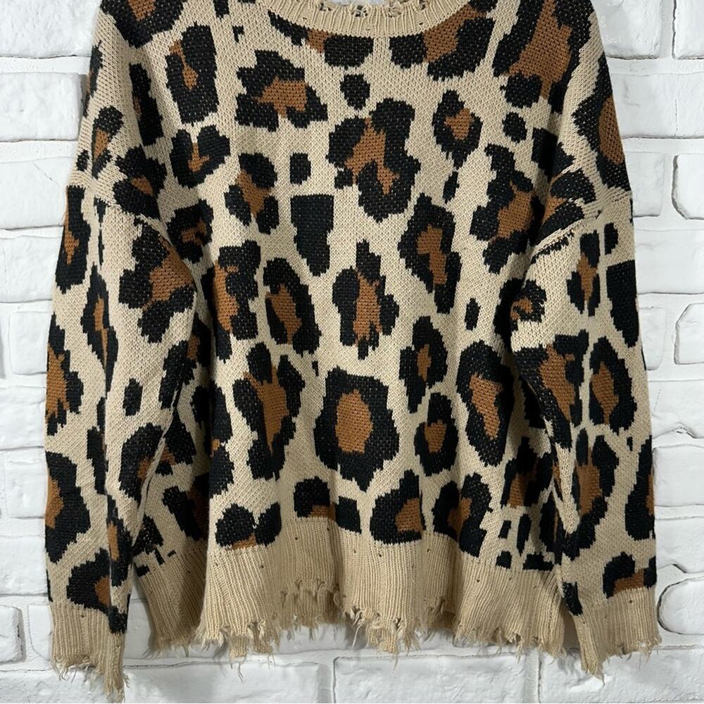 Hayden Los Angeles Distressed Leopard Print Crewneck Sweater Size Small - Picture 8 of 9